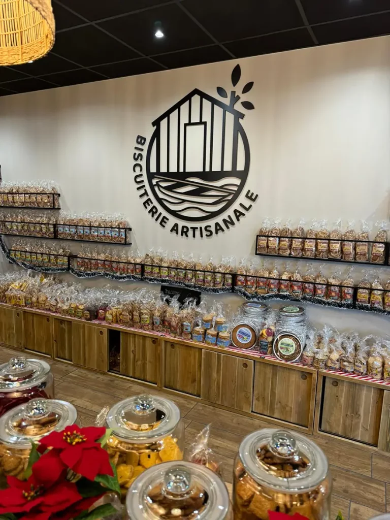 intÃƒÂ©rieur de la boutique la cabane ÃƒÂ  biscuit ÃƒÂ  Niort
